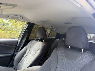 Toyota Prius 1.8 72kW