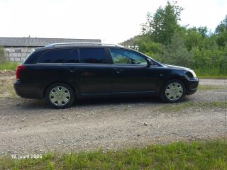 Toyota Avensis 2.0 R4 108kW