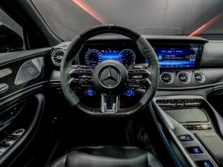 Mercedes-AMG GT 63 S 4-Matic AMG 4.0 470kW