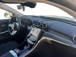 Mercedes-Benz C 220 d Avantgarde 2.0 147kW