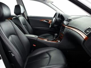 Mercedes-Benz E 200 Elegance Facelift ATM 1.8 120kW
