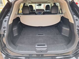 Nissan X-Trail Tekna 1.3 116kW