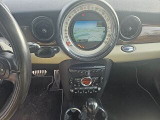 MINI Clubman SD Exclusive Anniversary 2.0 R4 TDI 105кВ