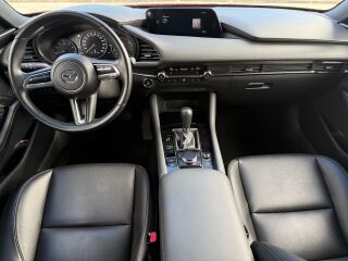 Mazda 3 Skyactiv-G  Eksklusiivne pakett 2.0