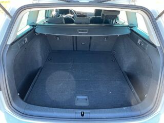 Volkswagen Golf IQ Drive 2.0 110kW