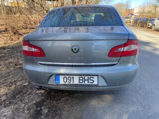 Skoda Superb 1.8 118kW