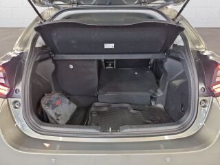 Toyota Yaris Active Plus 1.5 68кВ