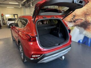 Hyundai Santa Fe Premium 2.2 147кВ