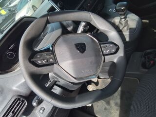 Peugeot Partner 1.2 81кВ