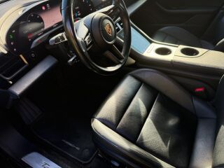 Porsche Taycan 4s 420kW battery plus 420kW