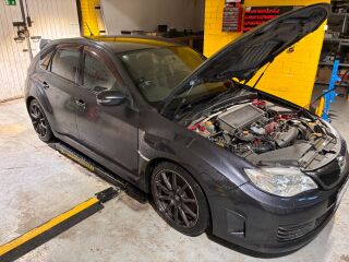 Subaru Impreza STi 2.0 B4 221kW