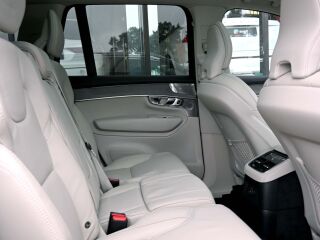 Volvo XC90 AWD 4C B&W LUXURY BRIGHT 7 XENIUM INTELLI SAF 2.0 T8 Plug-in Long range 335kW