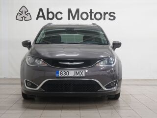 Chrysler Pacifica Touring 3.6 214kW