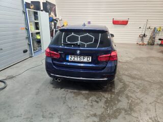 BMW 330 3.0 190kW