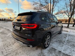 BMW X5 xDrive30d MHEV 3.0 210kW
