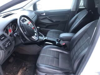Ford Kuga Individual 2.0 R4 TDI 120kW