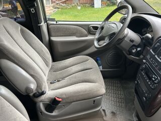 Chrysler Grand Voyager 3.3 128кВ