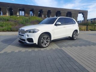 BMW X5 M-pakett 3.0 230kW