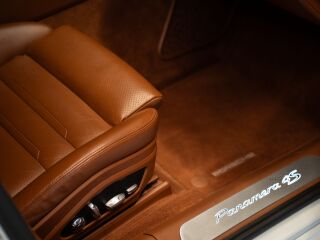 Porsche Panamera 4s 2.9 324kW
