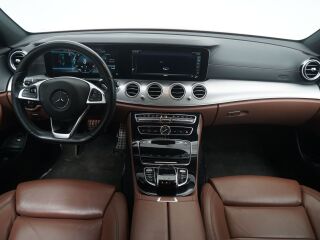 Mercedes-Benz E 220 2.0 143kW