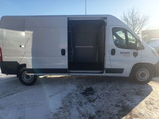 Peugeot Boxer L3H2 3.5t BlueHDi 140 AT8 2.2 103kW