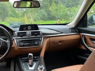 BMW 330 GT 3.0 190kW