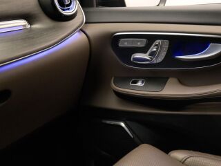 Mercedes-Benz V 300 Exclusive Extra Long 4matic 2.0 174kW