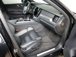 Volvo XC60 AWD R-DESIGN XENIUM INTELLI SAFE PRO 2.0 T8 Recharge Plug-In-Hybrid 288kW