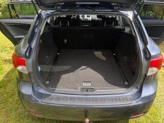 Toyota Avensis 2.0 112кВ