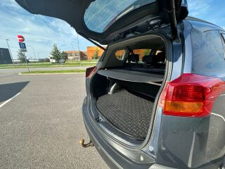 Toyota RAV4 2.0 111kW