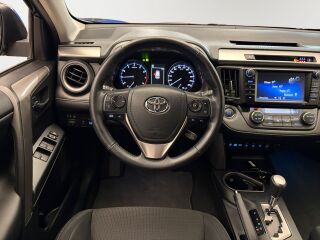 Toyota RAV4 Luxury Plus AWD 2.0 112kW