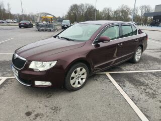 Skoda Superb 4x4 2.0 103kW