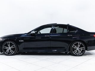 BMW 530 Facelift M-Sportpakett M550D LOOK 3.0 190kW