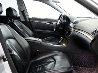 Mercedes-Benz E 280 Avantgarde Facelift ATM 3.0 CDI 140kW