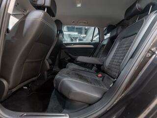 Volkswagen Passat R-Line 4 Motion 140kW