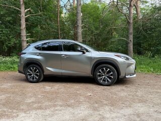 Lexus NX 300h F-Sport / Hybrid 2.5 114kW