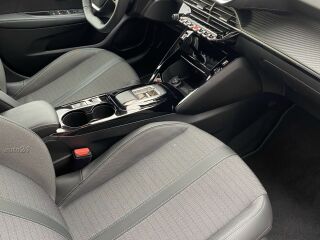 Peugeot 208 Allure Pack Electric 57kW