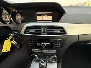 Mercedes-Benz C 220 Avantgarde AMG Facelift EU5 2.1 R4 CDI 125кВ
