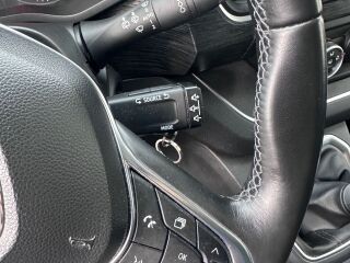 Renault Trafic Passenger Grand Pack Clim L2H1 2.0 dCi 110кВ