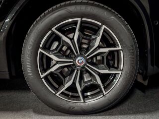 BMW X3 xDrive 30i M-Sportpakett 2.0 180kW