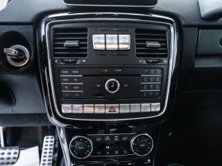 Mercedes-Benz G 63 AMG 5.5 V8 420kW