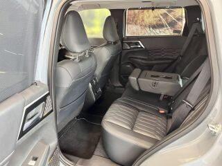 Mitsubishi Outlander Instyle 2.4 225kW