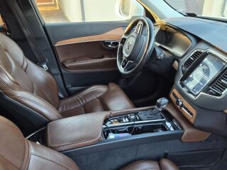 Volvo XC90 2.0 173kW