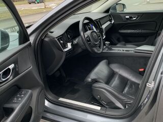 Volvo V60 2.0 140kW