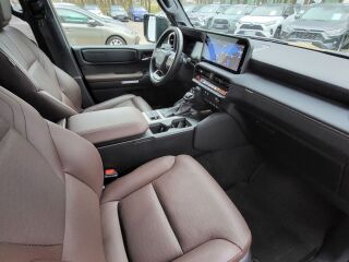 Toyota Land Cruiser First Edition 151kW