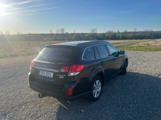 Subaru Outback 2.0 110kW