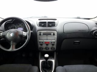 Alfa Romeo 147 Facelift 1.9 JTD 110кВ