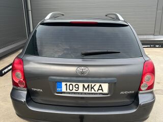 Toyota Avensis 1.8 95кВ