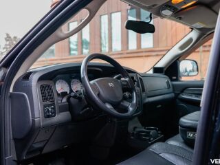 Dodge RAM 1500 4x4 Laramie 5.7 V8 257kW