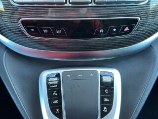 Mercedes-Benz V 300 d Avantgarde Extra Long 4-Matic 2.0 174kW